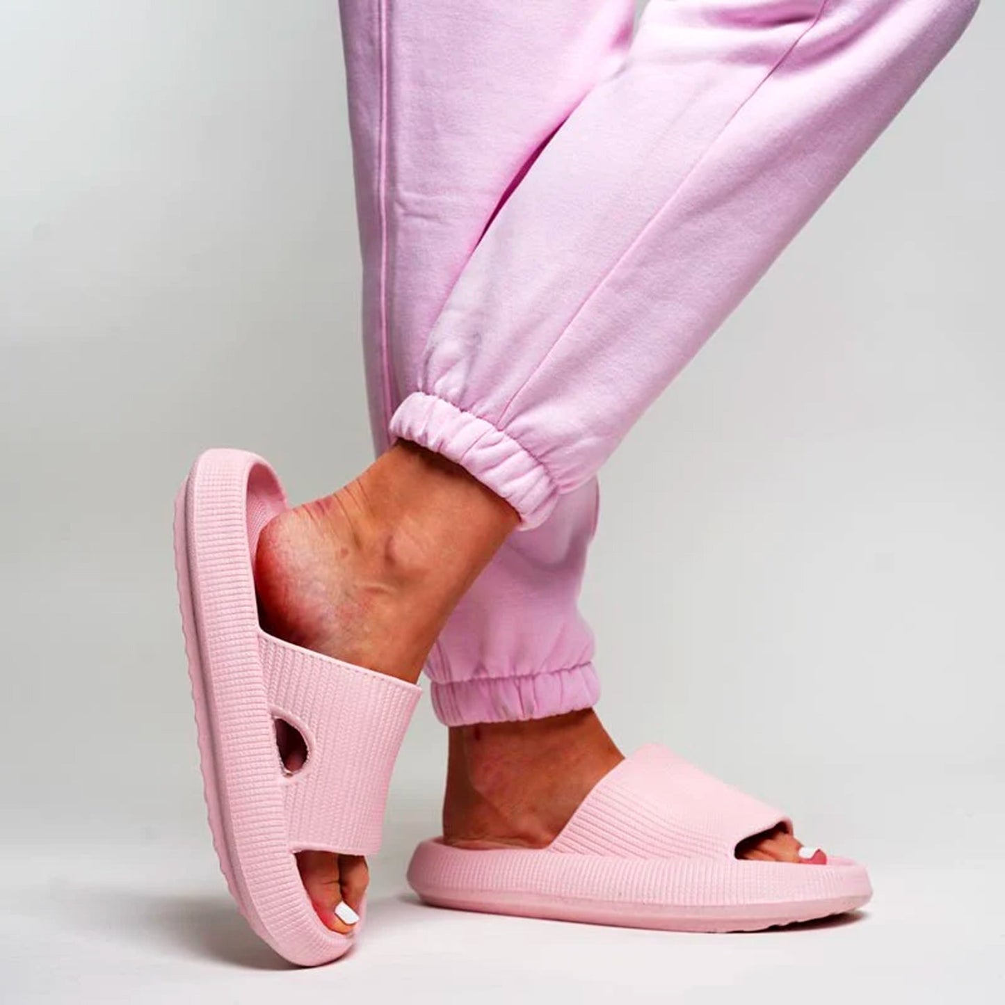 Les pantoufles nuages - Rose - Launchify